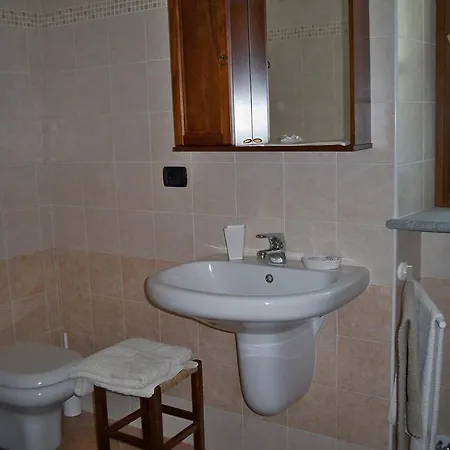 Cascina La Corte Neive Zimmer foto